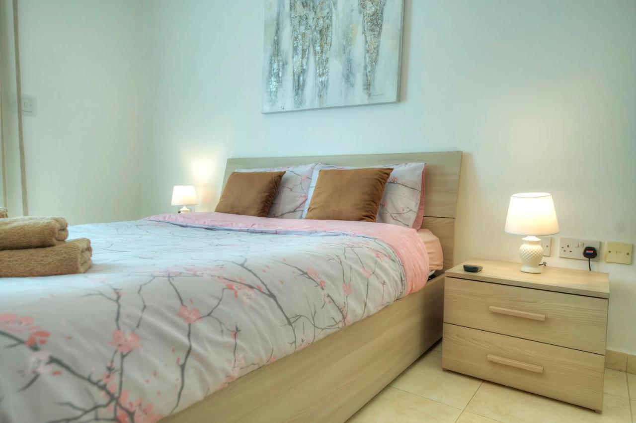 Modern 3Br Stylish & Spacious Apartment - Close To Sliema Promenade Gzira Eksteriør billede