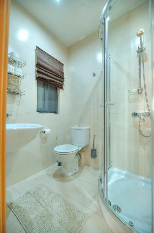 Modern 3Br Stylish & Spacious Apartment - Close To Sliema Promenade Gzira Eksteriør billede