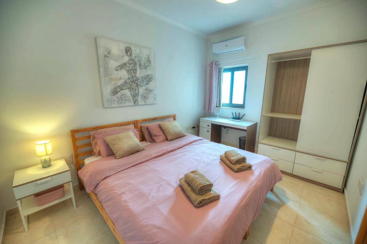 Modern 3Br Stylish & Spacious Apartment - Close To Sliema Promenade Gzira Eksteriør billede