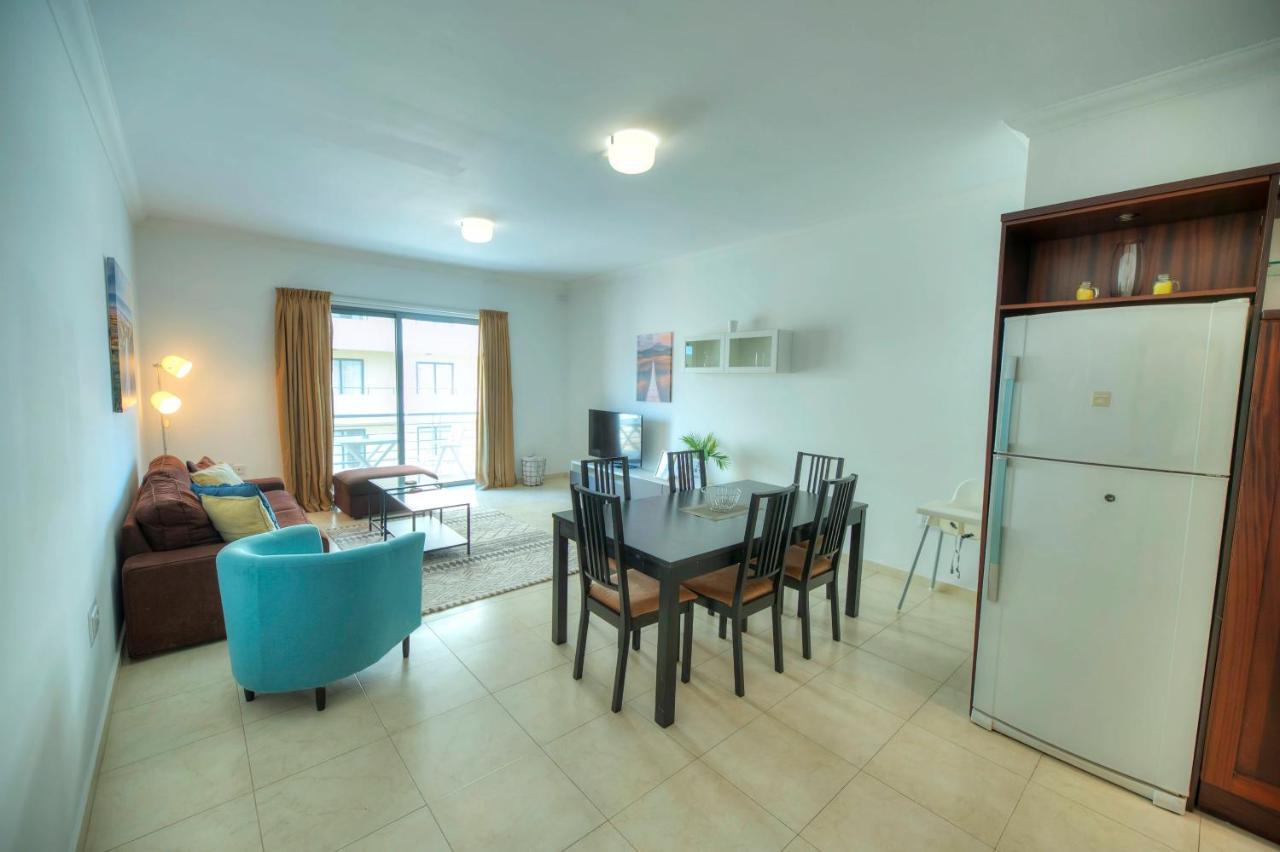 Modern 3Br Stylish & Spacious Apartment - Close To Sliema Promenade Gzira Eksteriør billede