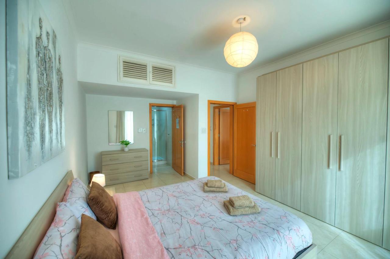 Modern 3Br Stylish & Spacious Apartment - Close To Sliema Promenade Gzira Eksteriør billede