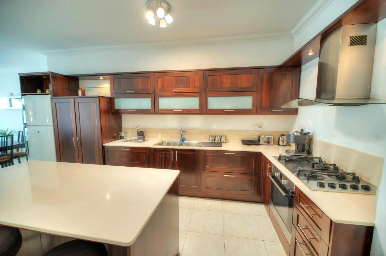 Modern 3Br Stylish & Spacious Apartment - Close To Sliema Promenade Gzira Eksteriør billede