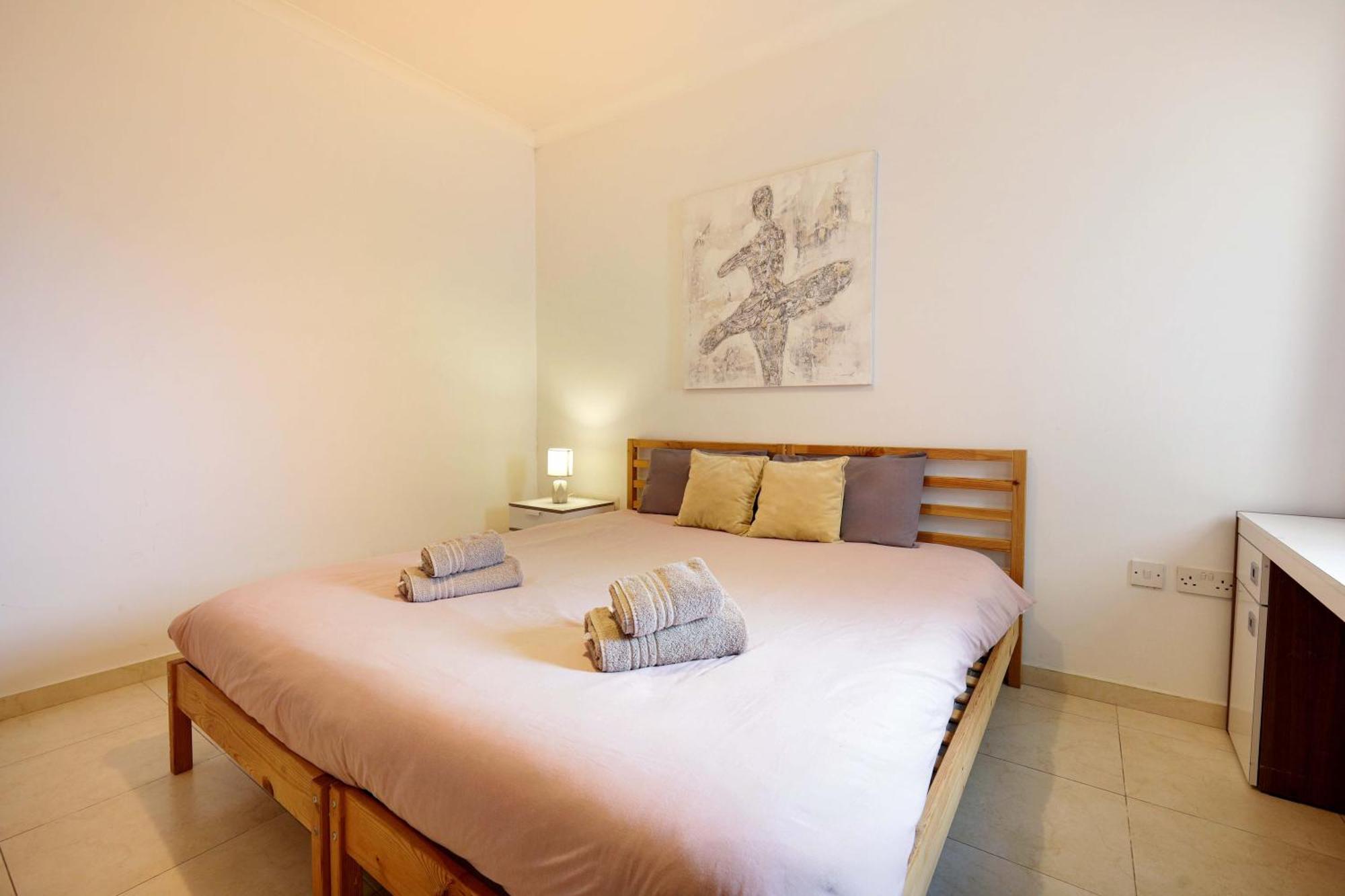 Modern 3Br Stylish & Spacious Apartment - Close To Sliema Promenade Gzira Eksteriør billede
