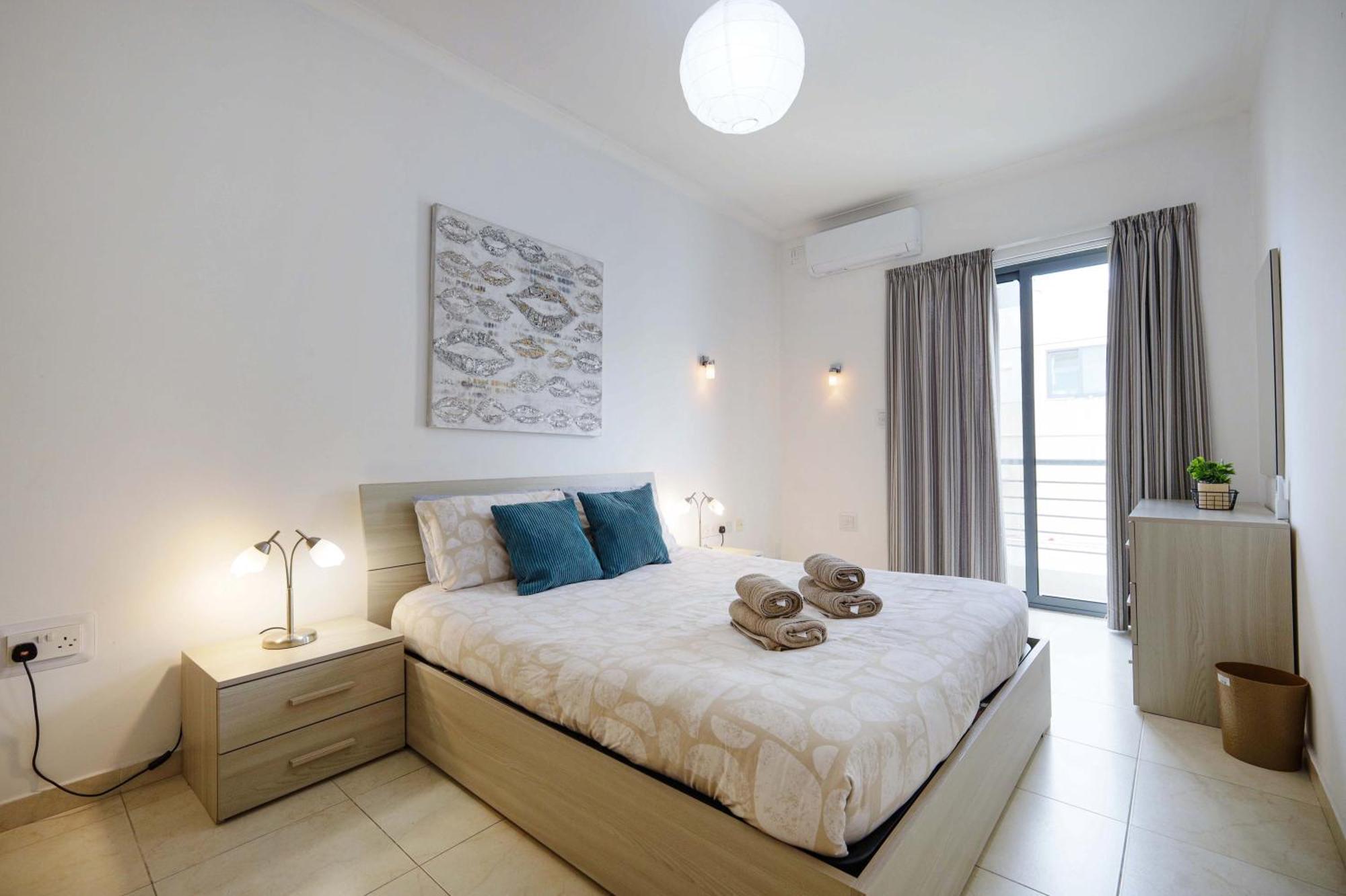Modern 3Br Stylish & Spacious Apartment - Close To Sliema Promenade Gzira Eksteriør billede