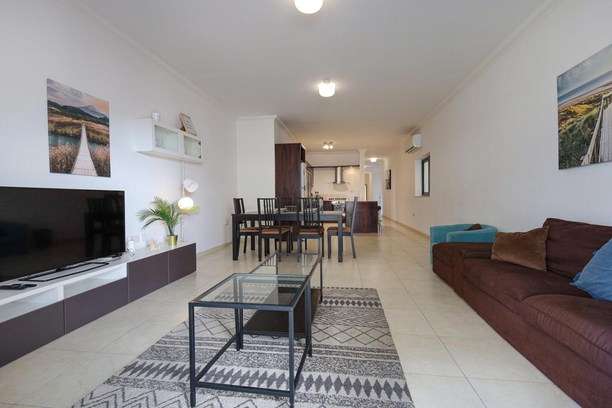 Modern 3Br Stylish & Spacious Apartment - Close To Sliema Promenade Gzira Eksteriør billede