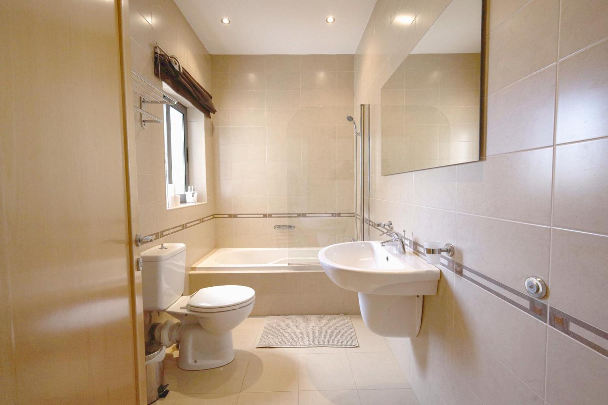 Modern 3Br Stylish & Spacious Apartment - Close To Sliema Promenade Gzira Eksteriør billede
